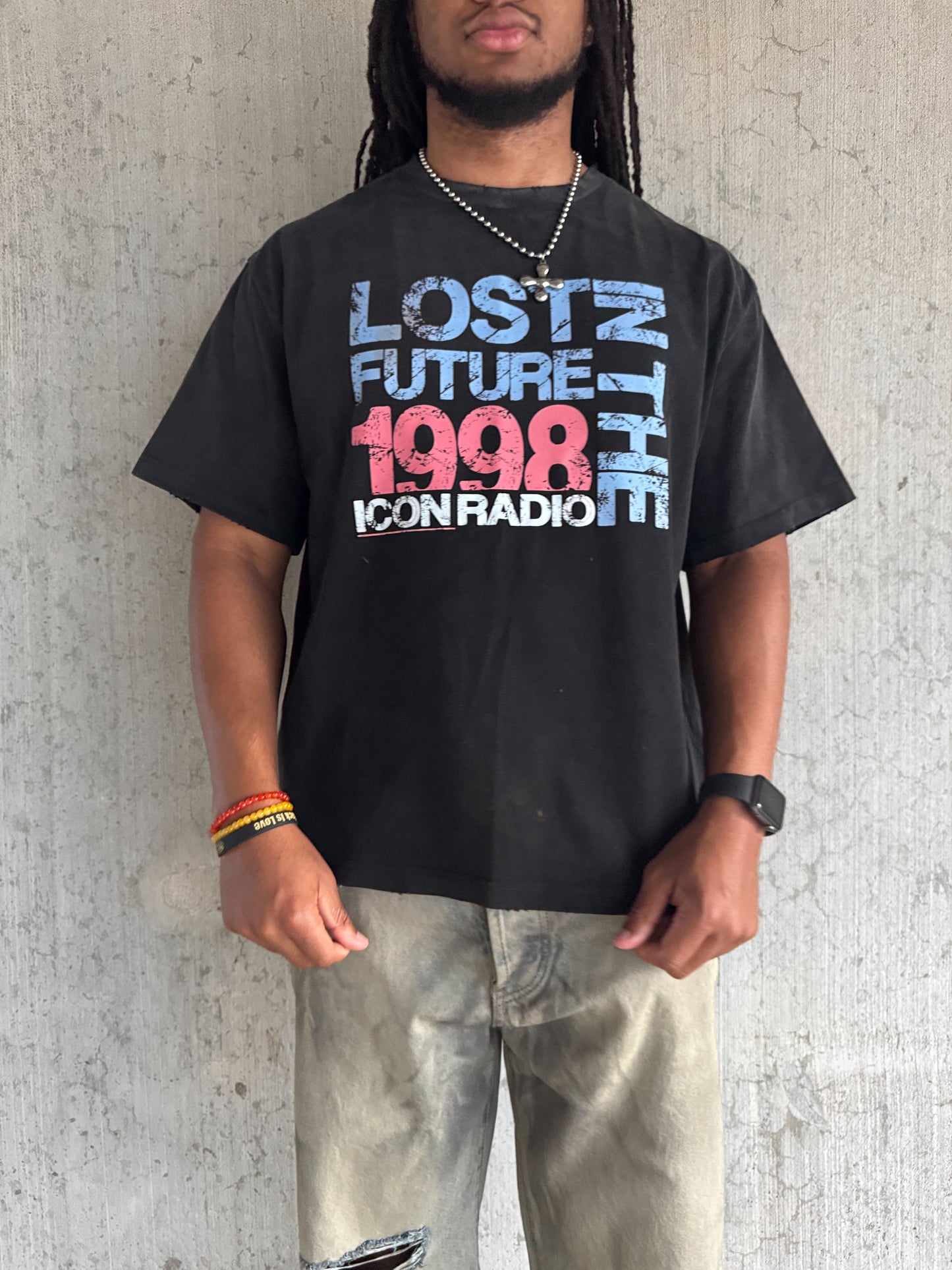 Icon Radio Tee